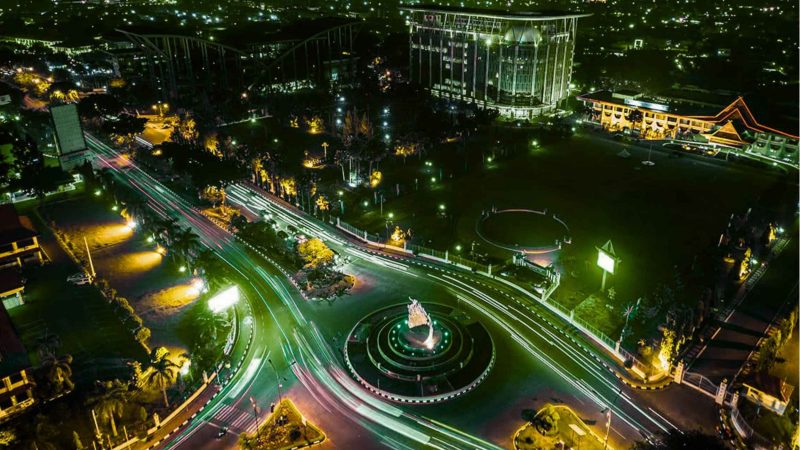 Regar dan Motor Listriknya, Sanggupkan Kota Bertuah Berubah?