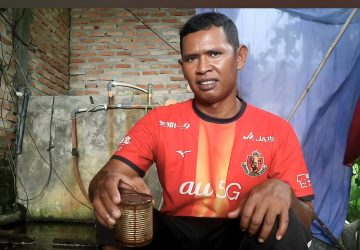 Frengki dan Jejak Rezeki Cacing Sutra