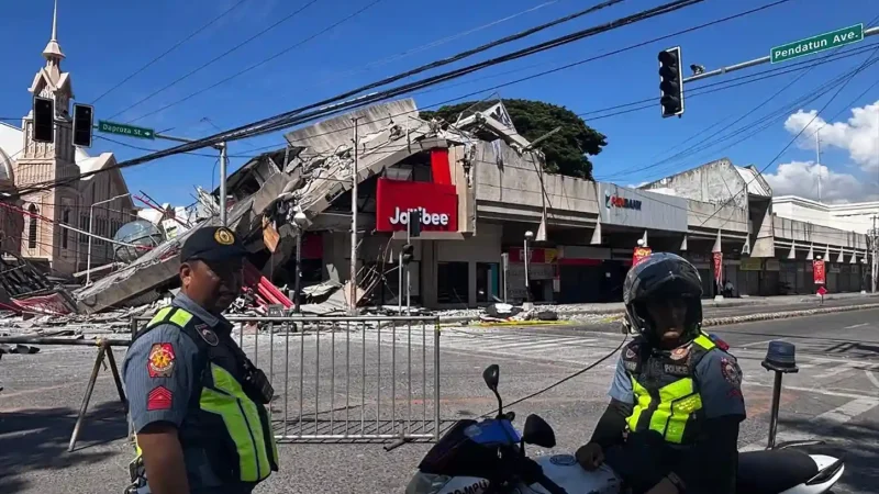Belasan Orang Diperkirakan Tewas Akibat Gempa Bumi Filipina Selatan